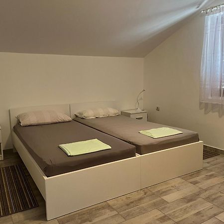 Apartmani Ana Sukošan Buitenkant foto