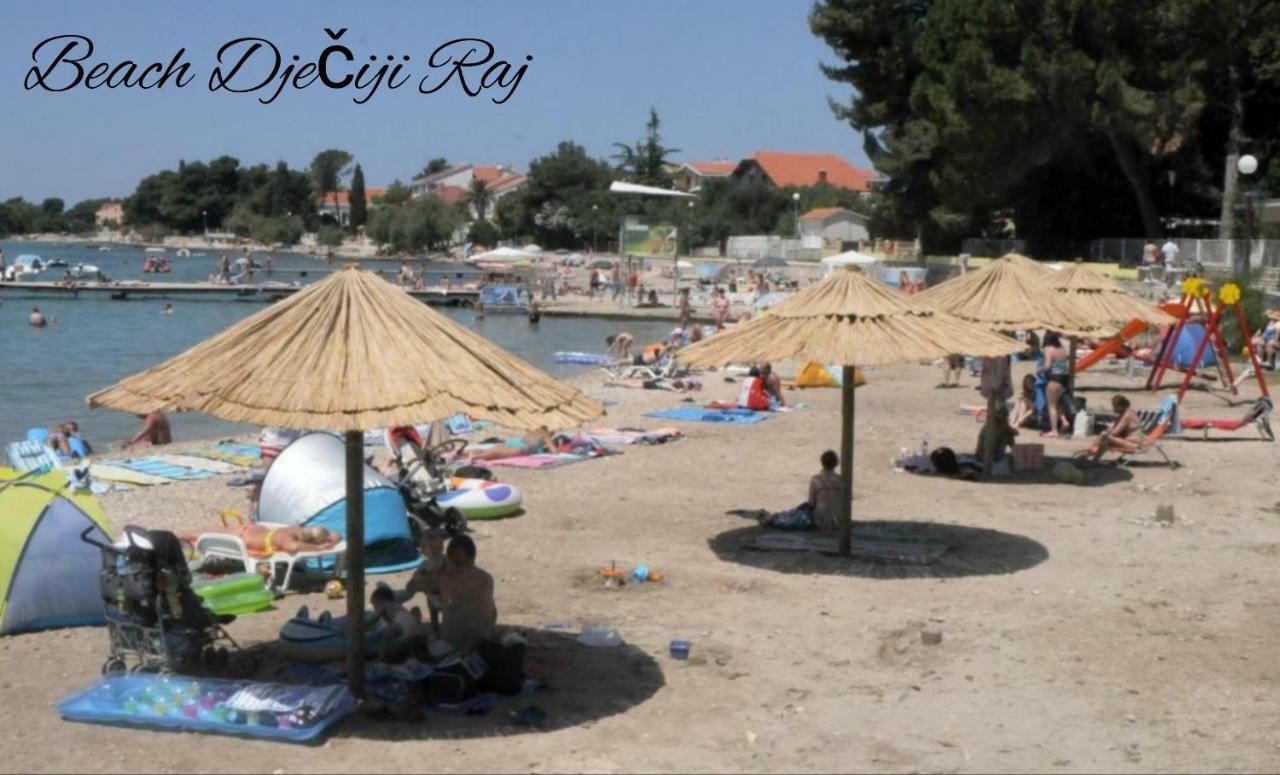 Apartmani Ana Sukošan Buitenkant foto